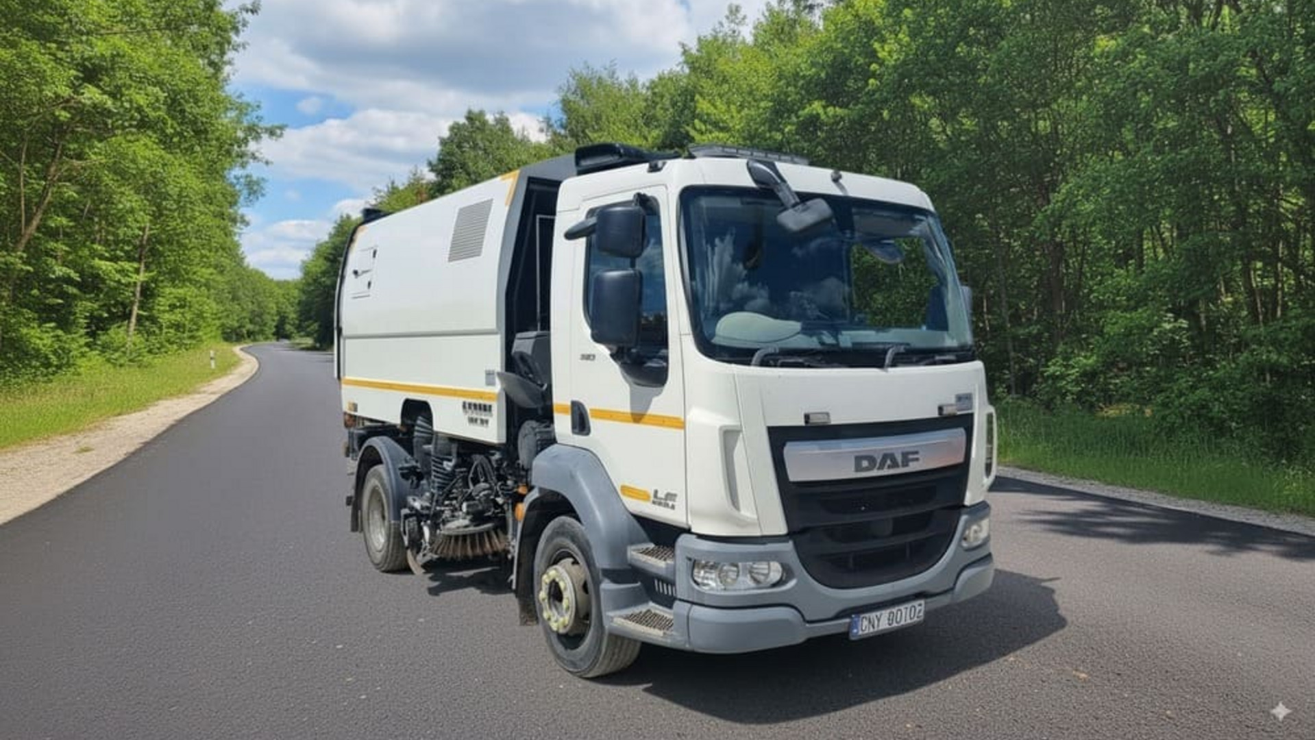 Zamiatarki Uliczne i Kosiarki Wysięgnikowe