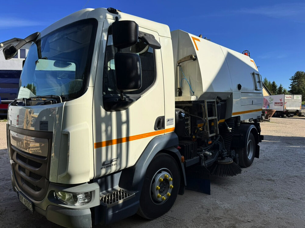 Zdjęcie przedstawiające Zamiatarka DAF JOHNSTON 5m3 Euro VI