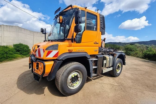 Zdjęcie przedstawiające nowość w ofercie: Mercedes Benz Unimog U423 4x4 Euro VI